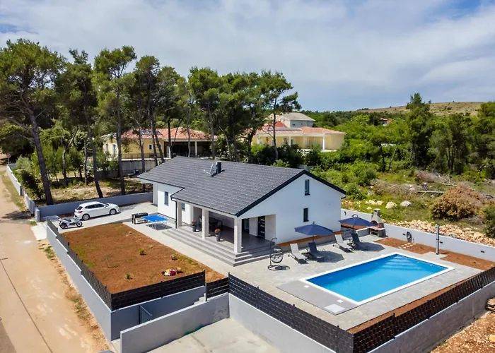 New! In With Private Pool - Ta Leut Agency * Vir