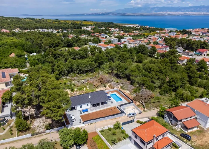 Villa New! In With Private Pool - Ta Leut Agency *