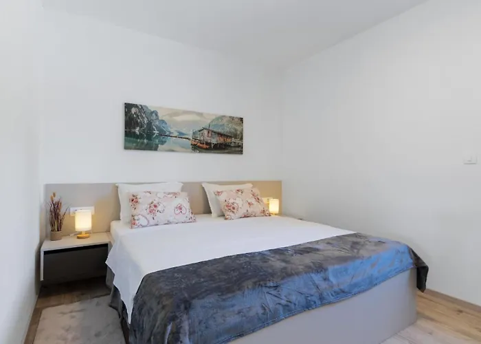 New! In With Private Pool - Ta Leut Agency Villa Vir