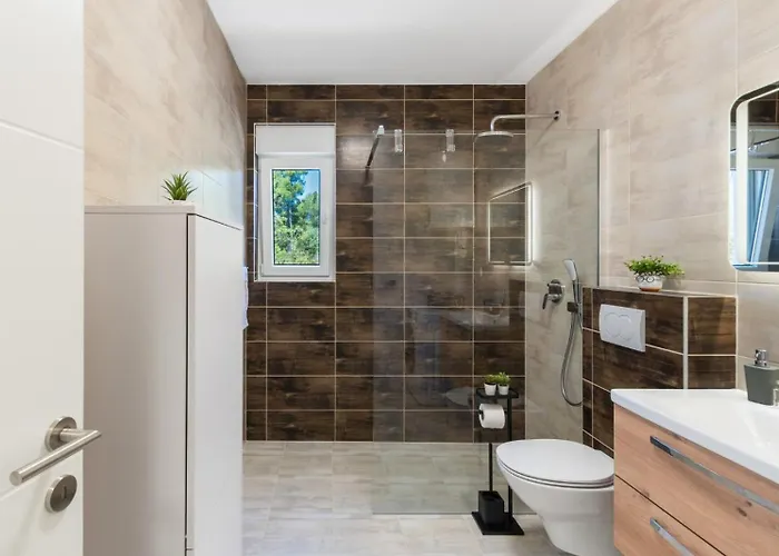 New! In With Private Pool - Ta Leut Agency * Vir